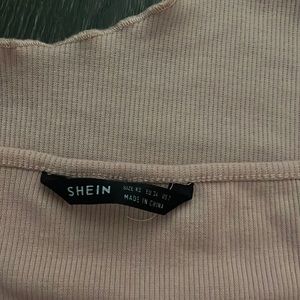 SHEIN TOP SIZE XS no stains in perfect condition!!!!